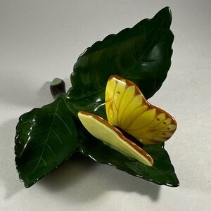 Herend Hungary Green Leaf with Yellow Butterfly Placecard Holder